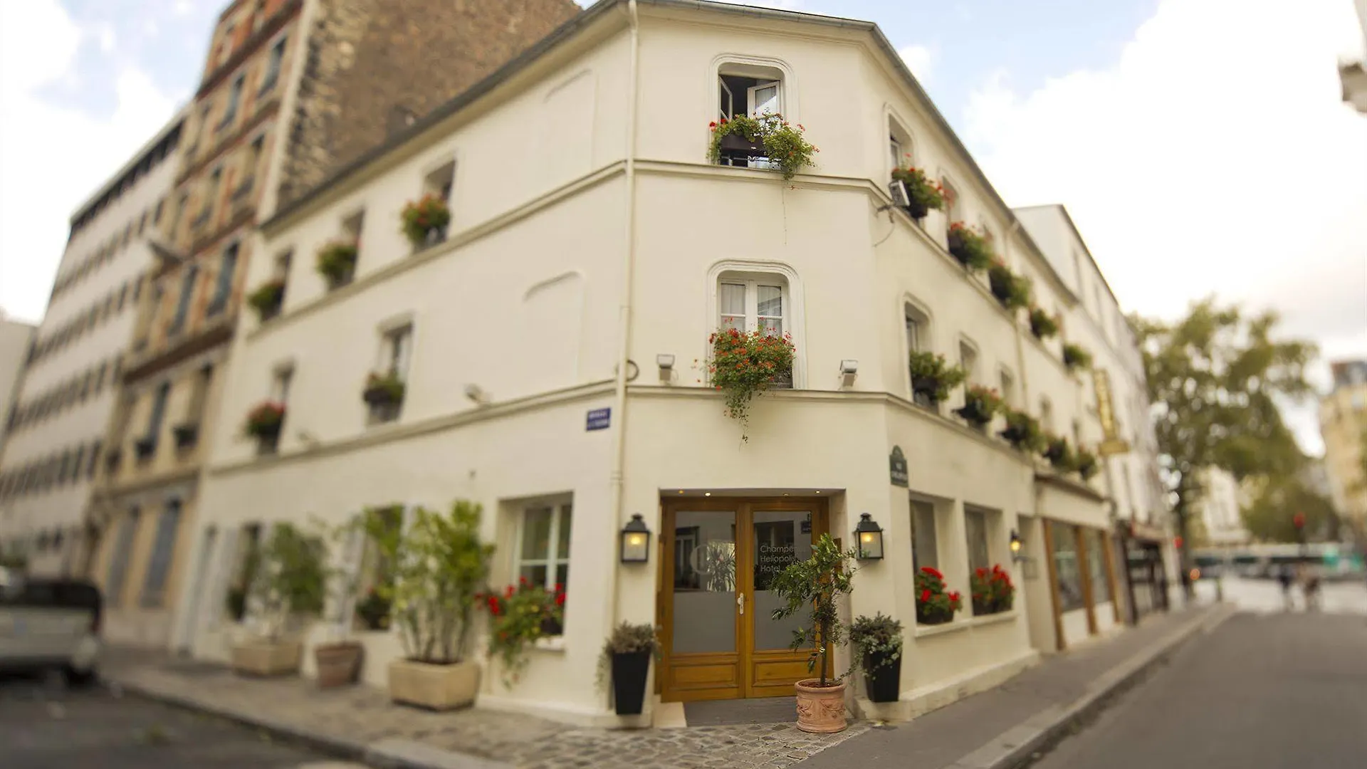 Champerret Heliopolis Hotel 3*
